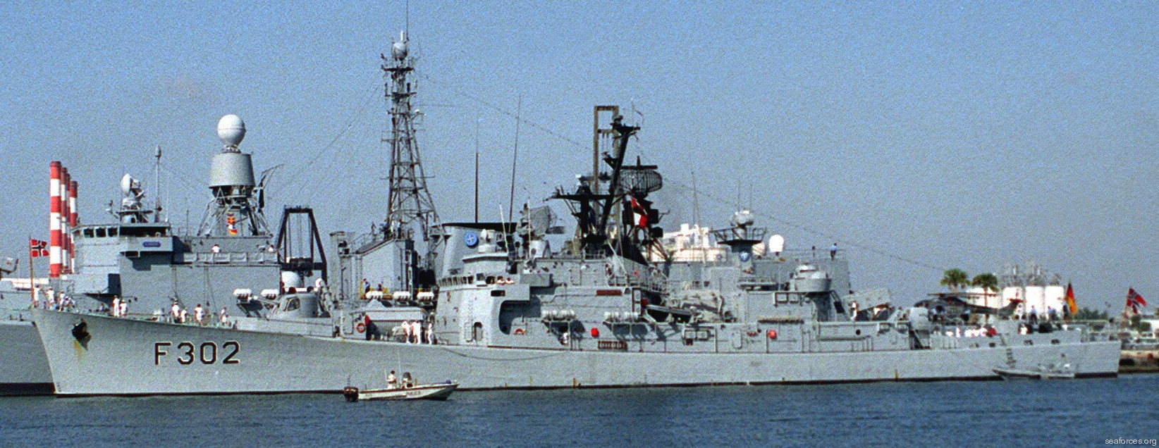 f-302 hnoms trondheim knm oslo class frigate royal norwegian navy sjoforsvaret 21