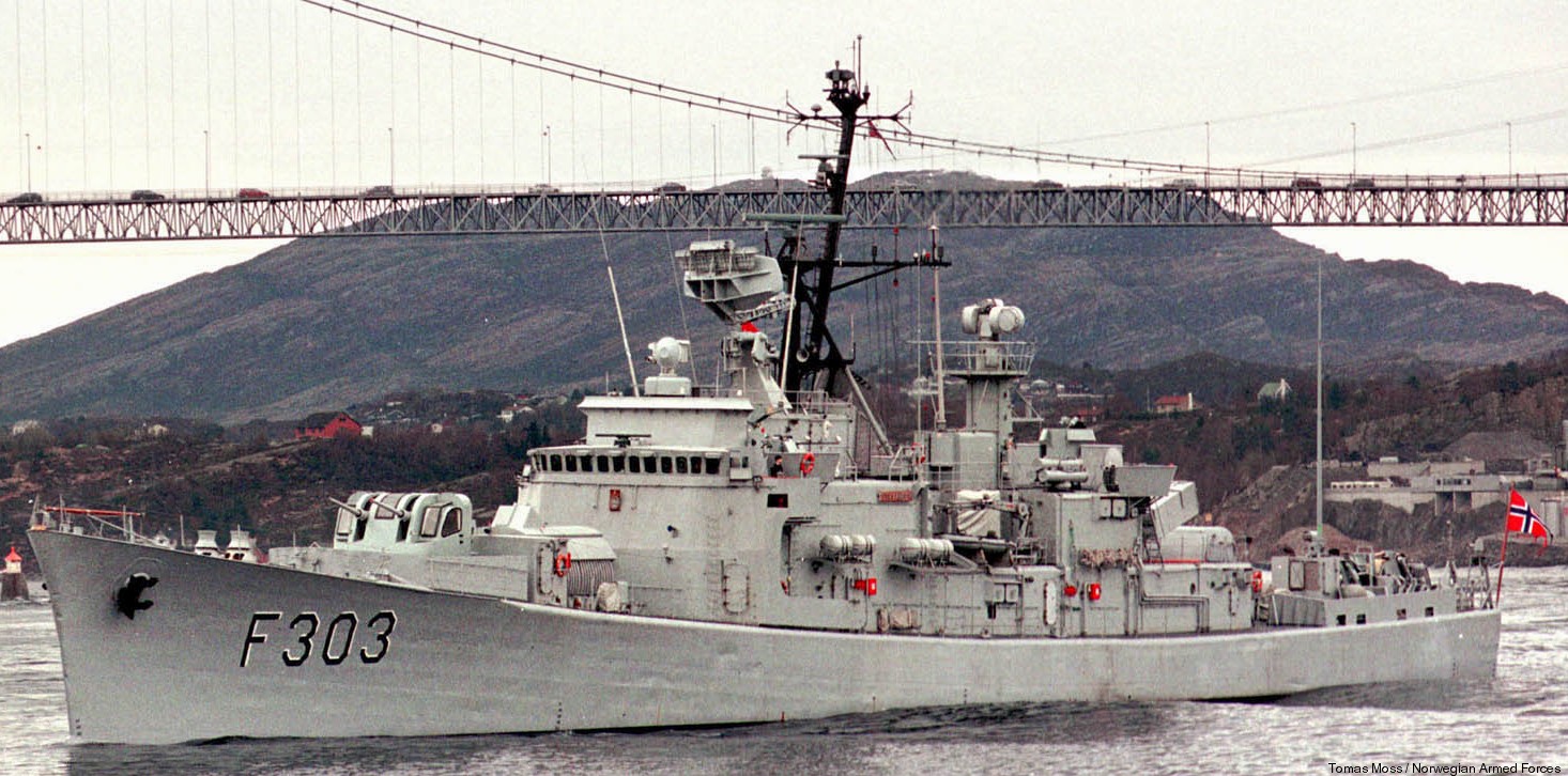 f-303 hnoms stavanger knm oslo class frigate royal norwegian navy sjoforsvaret 02x navy yard karljohansvern
