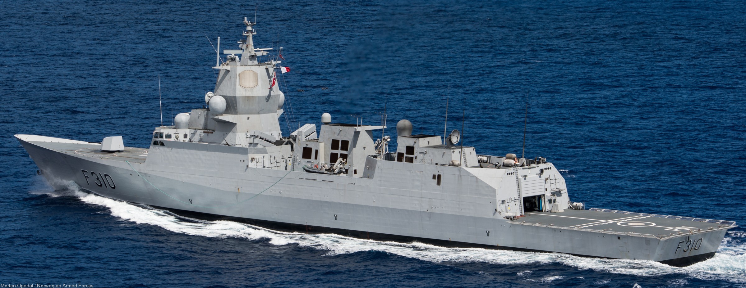 f-310 fridtjof nansen hnoms knm frigate royal norwegian navy sjoforsvaret 02a