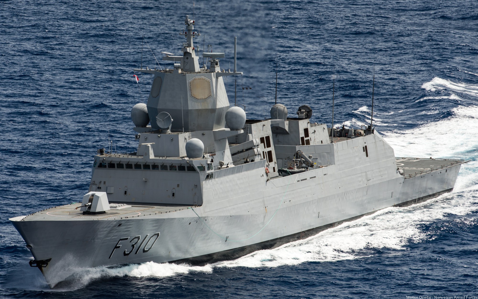f-310 fridtjof nansen hnoms knm frigate royal norwegian navy sjoforsvaret 05a
