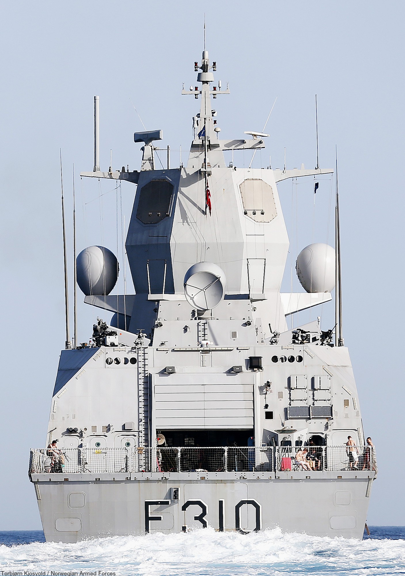 f-310 fridtjof nansen hnoms knm frigate royal norwegian navy sjoforsvaret 20a