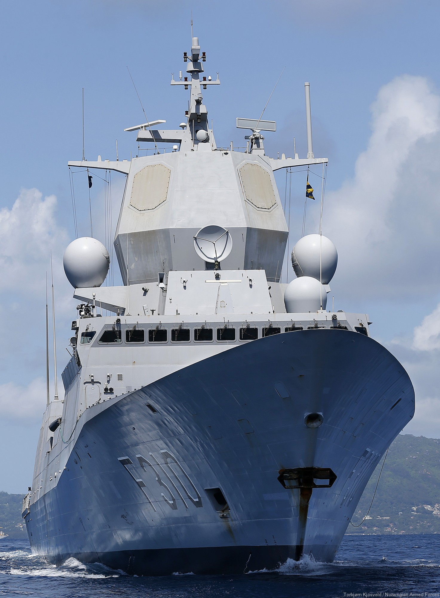 f-310 fridtjof nansen hnoms knm frigate royal norwegian navy sjoforsvaret 31 an/spy-1f radar aegis