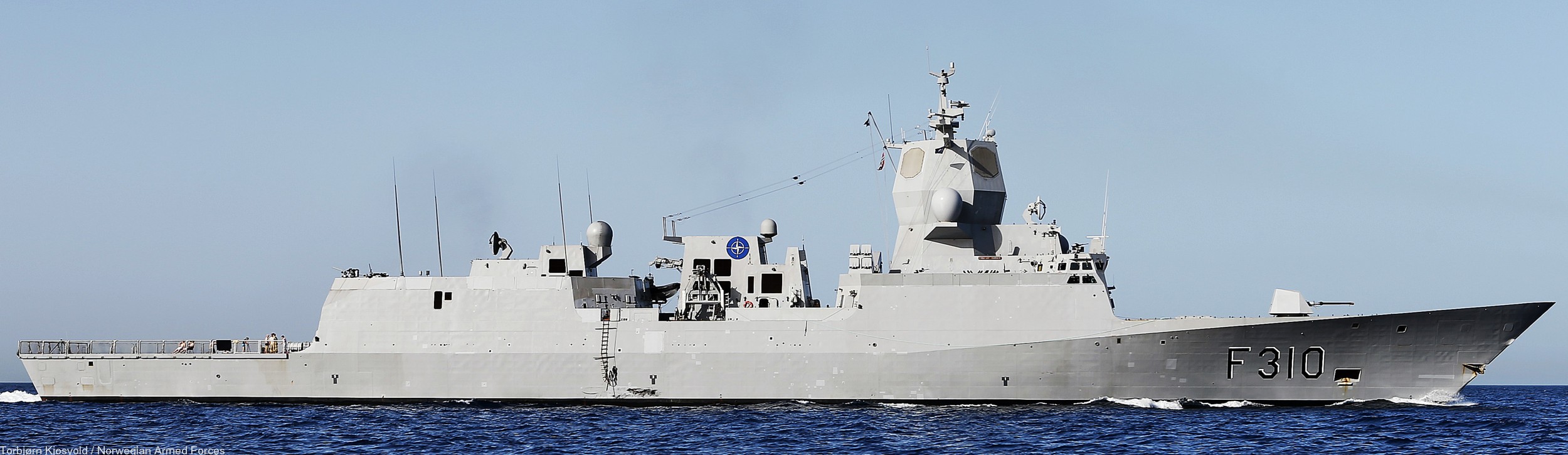 f-310 fridtjof nansen hnoms knm frigate royal norwegian navy sjoforsvaret 33