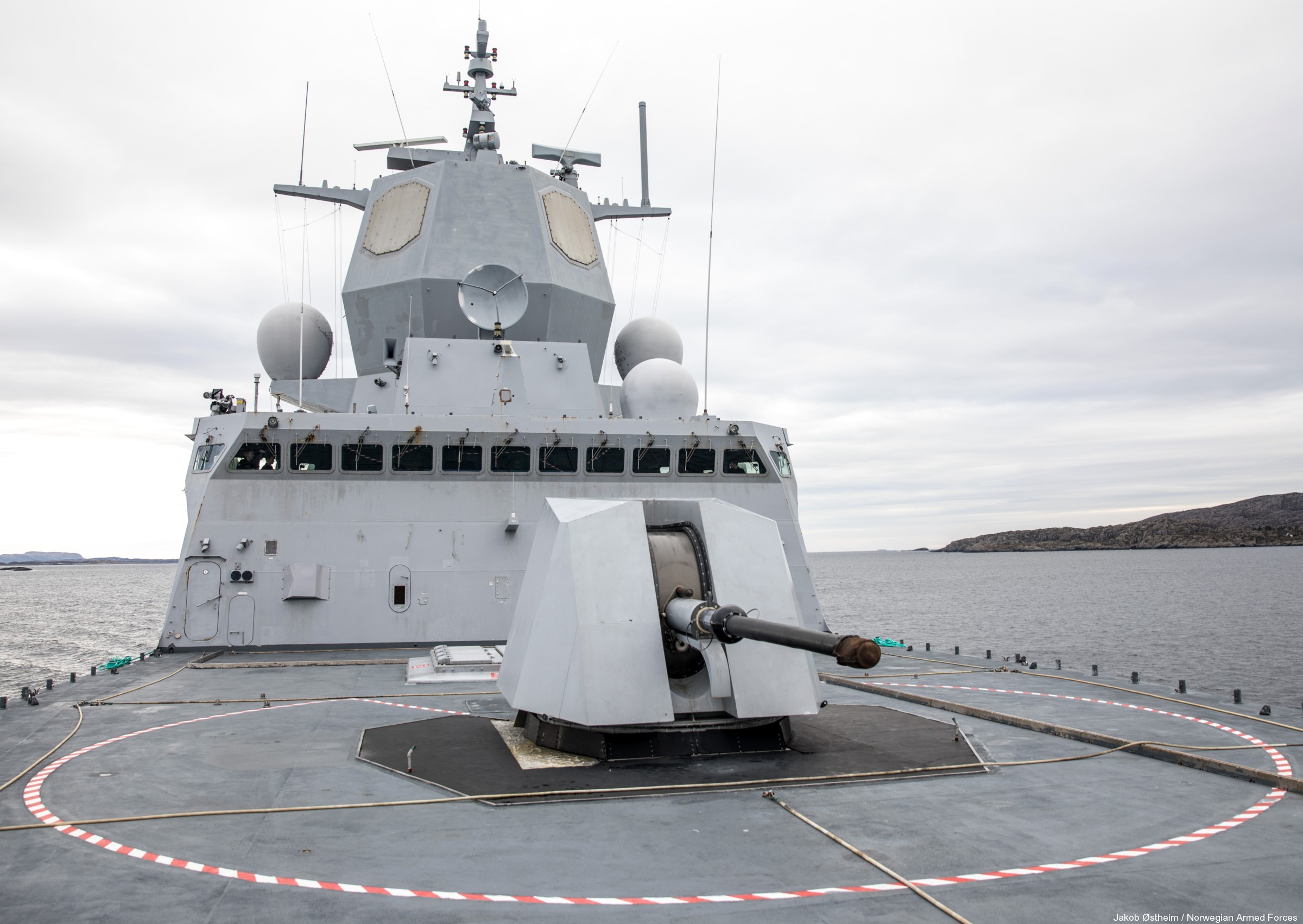 f-310 fridtjof nansen hnoms knm frigate royal norwegian navy sjoforsvaret 35 aegis combat system
