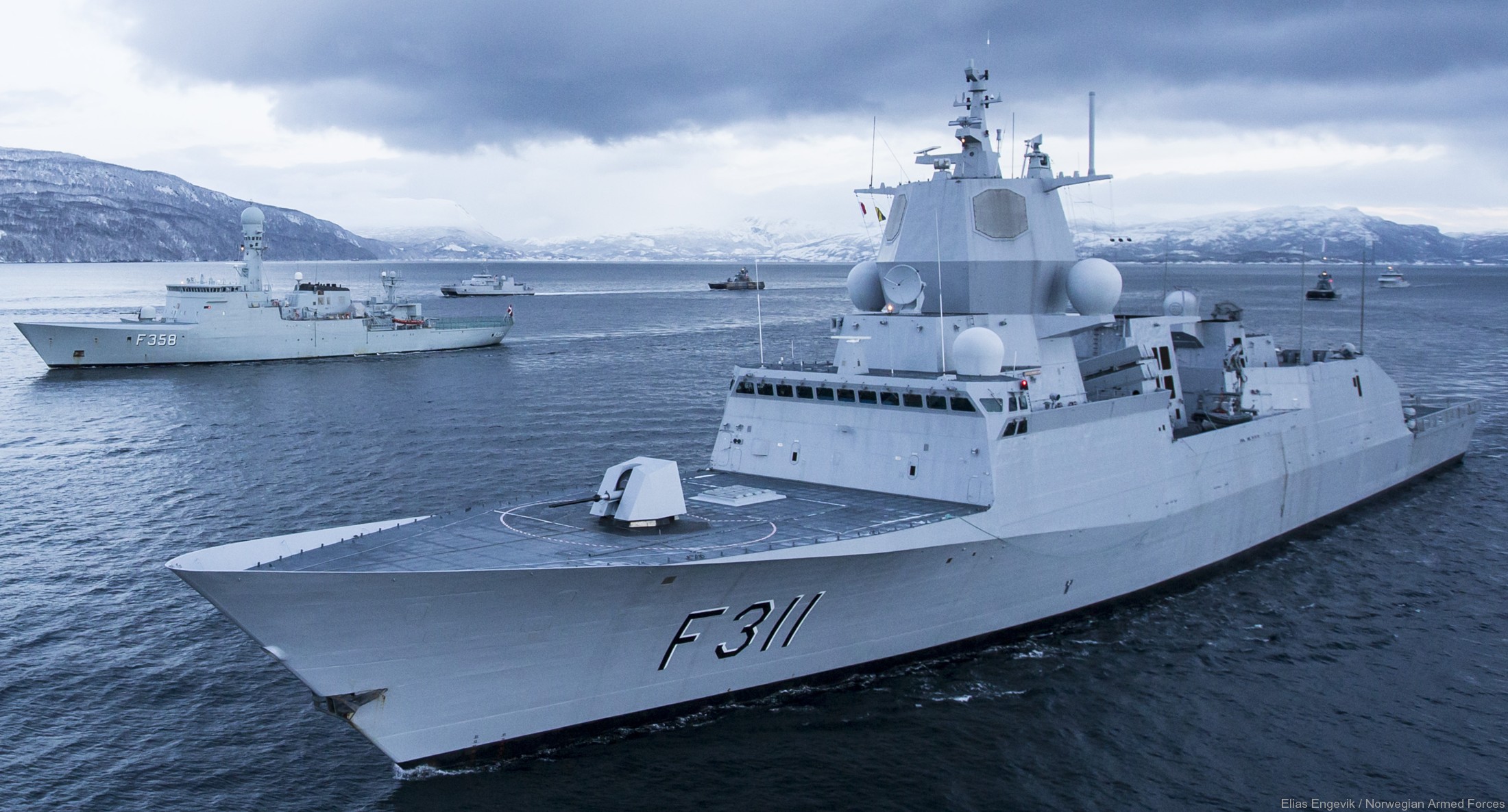 f-311 hnoms roald amundsen knm nansen class frigate royal norwegian navy sjoforsvaret 05