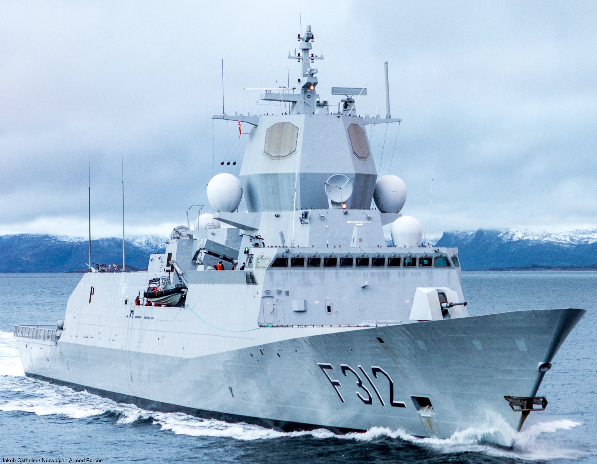f-312 otto sverdrup hnoms knm fridtjof nansen class frigate royal norwegian navy 25