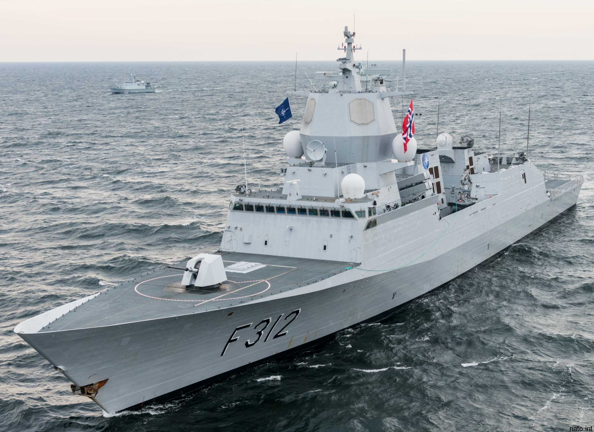 f-312 hnoms knm otto sverdrup fridtjof nansen class frigate royal norwegian navy 27x