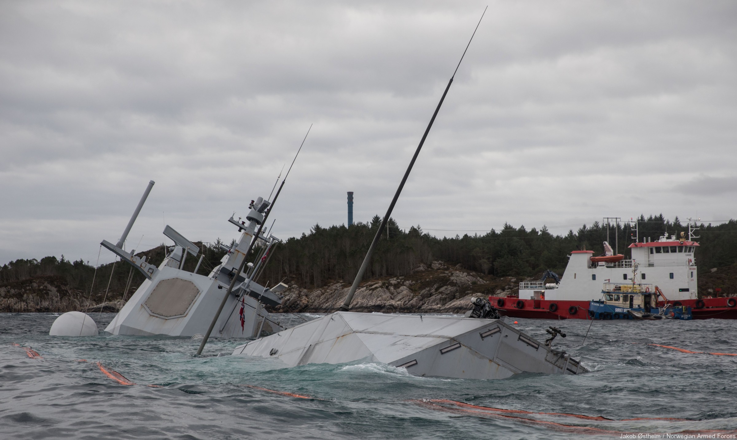 f-313 helge ingstad hnoms knm nansen class frigate royal norwegian navy 03 sunk collision grounding nato exercise