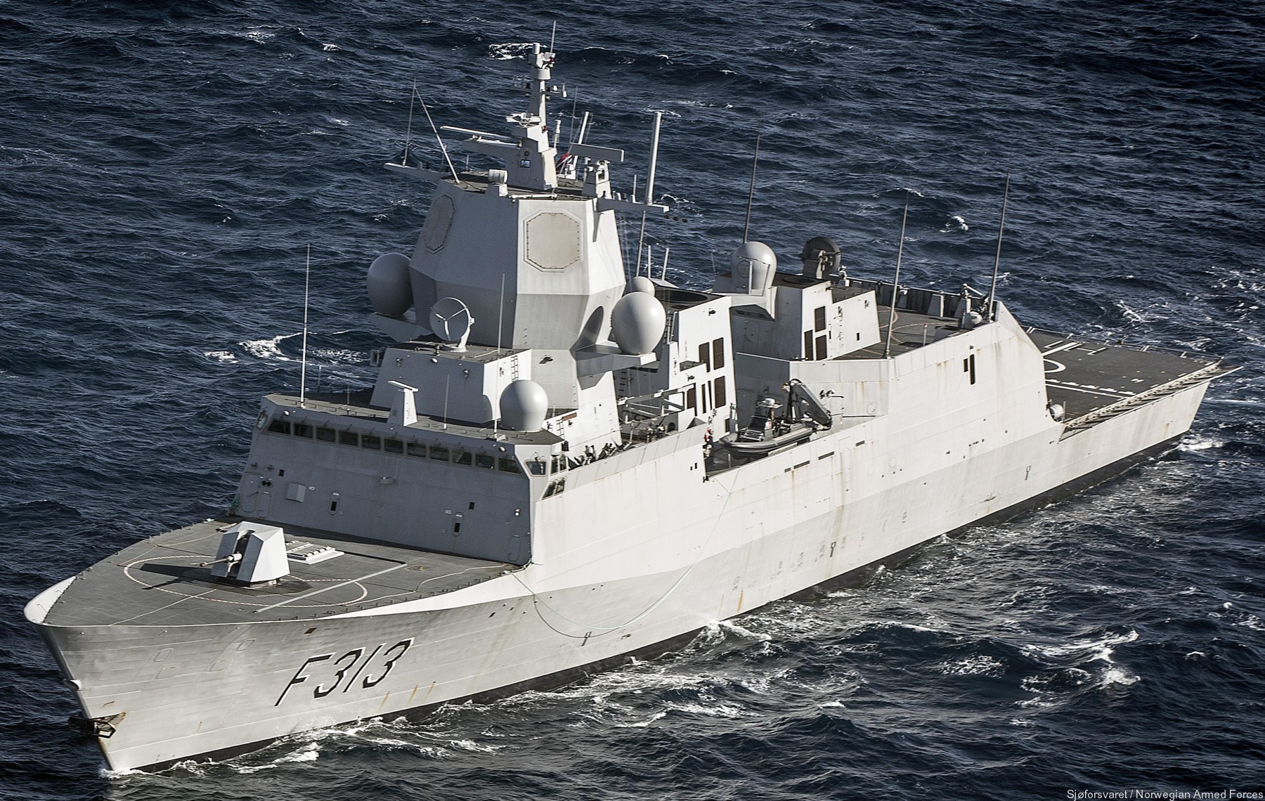 f-313 helge ingstad hnoms knm nansen class frigate royal norwegian navy 33