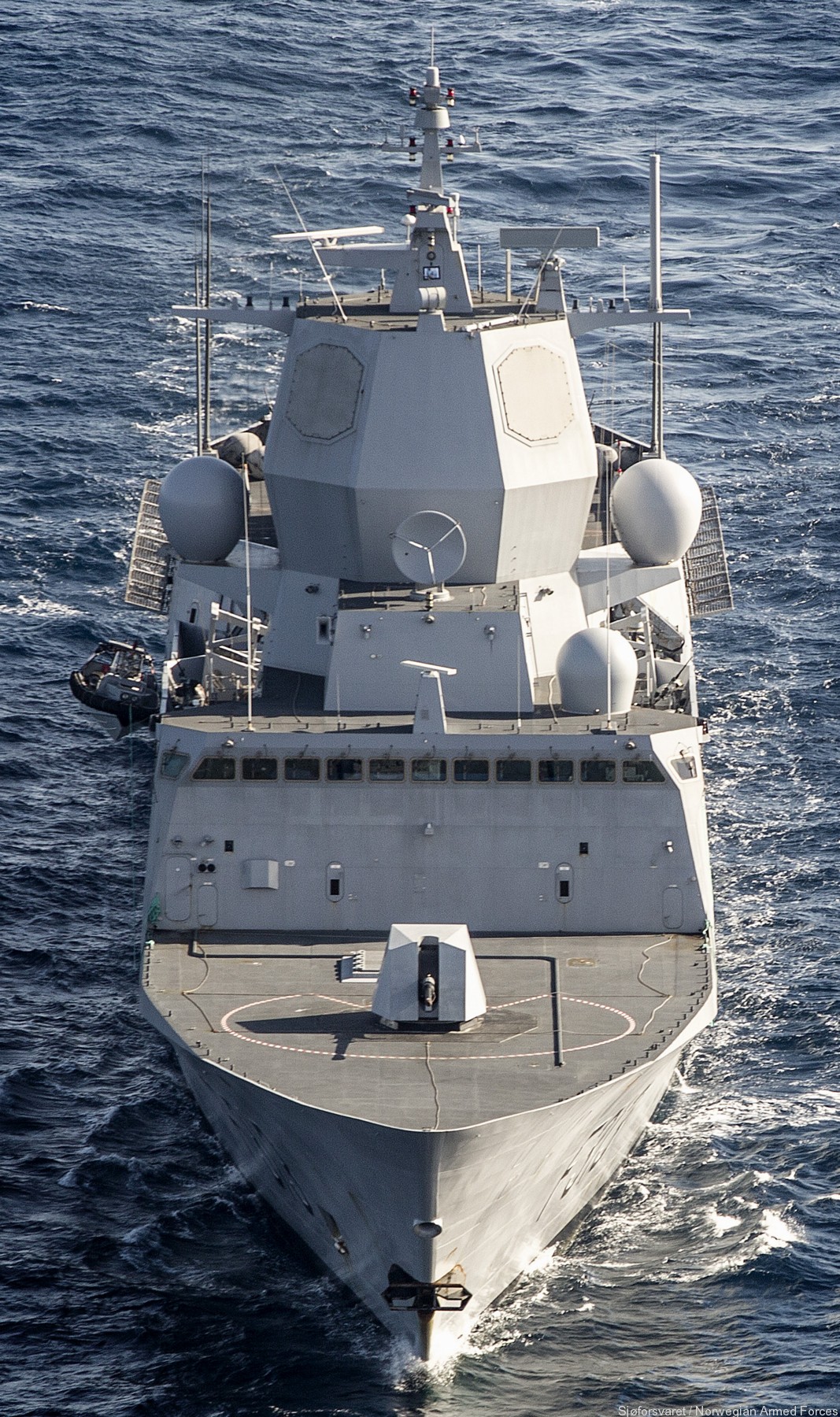 f-313 helge ingstad hnoms knm nansen class frigate royal norwegian navy 34