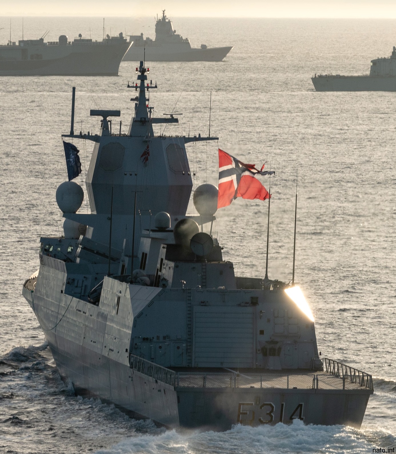 f-314 thor heyerdahl hnoms knm fridtjof nansen class frigate royal norwegian navy 46