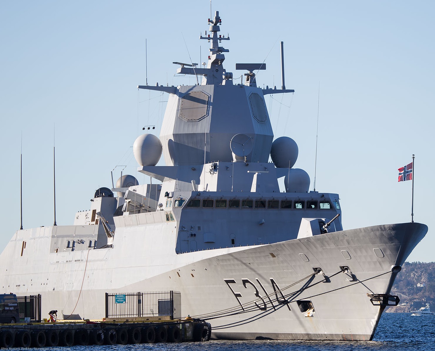 f-314 thor heyerdahl hnoms knm fridtjof nansen class frigate royal norwegian navy 49