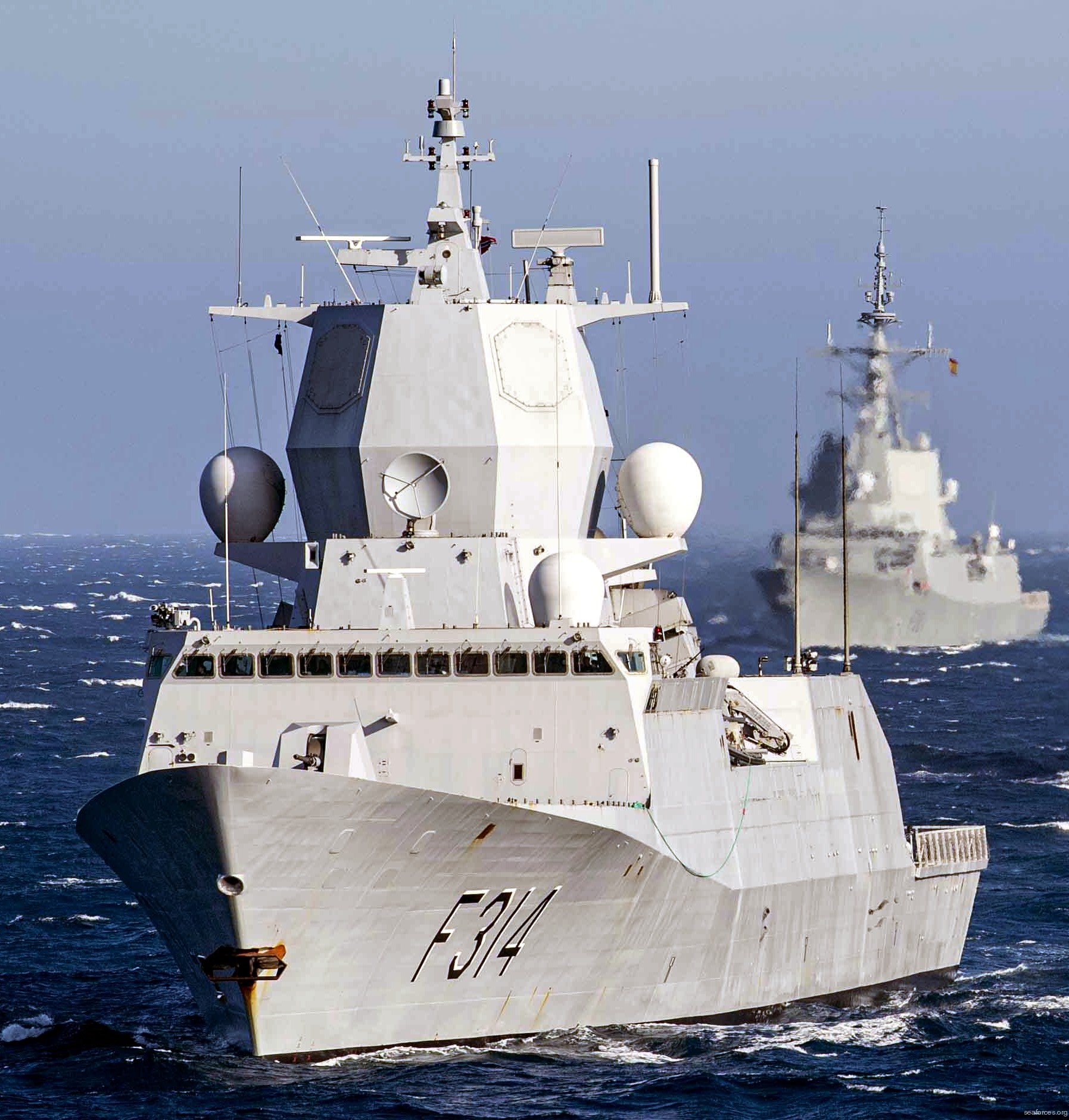 f-314 thor heyerdahl hnoms knm fridtjof nansen class frigate royal norwegian navy 53