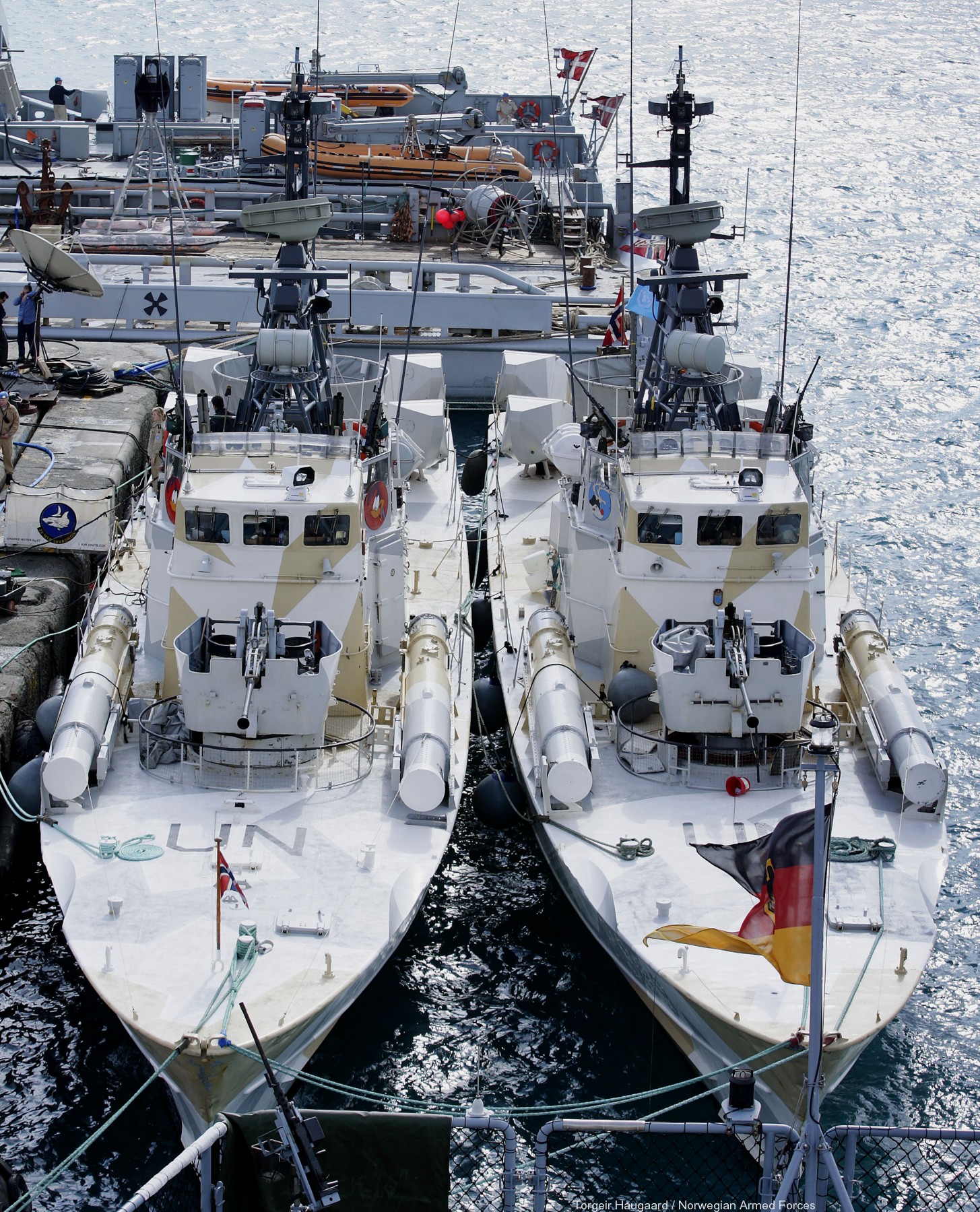 hauk class fast attack missile torpedo craft boat knm norwegian navy sjøforsvaret 02c