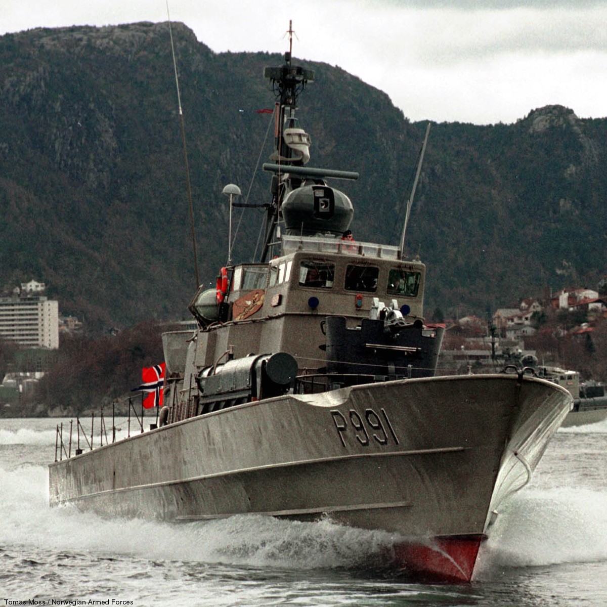 p-991 knm teist hauk class fast attack missile torpedo craft boat norwegian navy sjøforsvaret 03