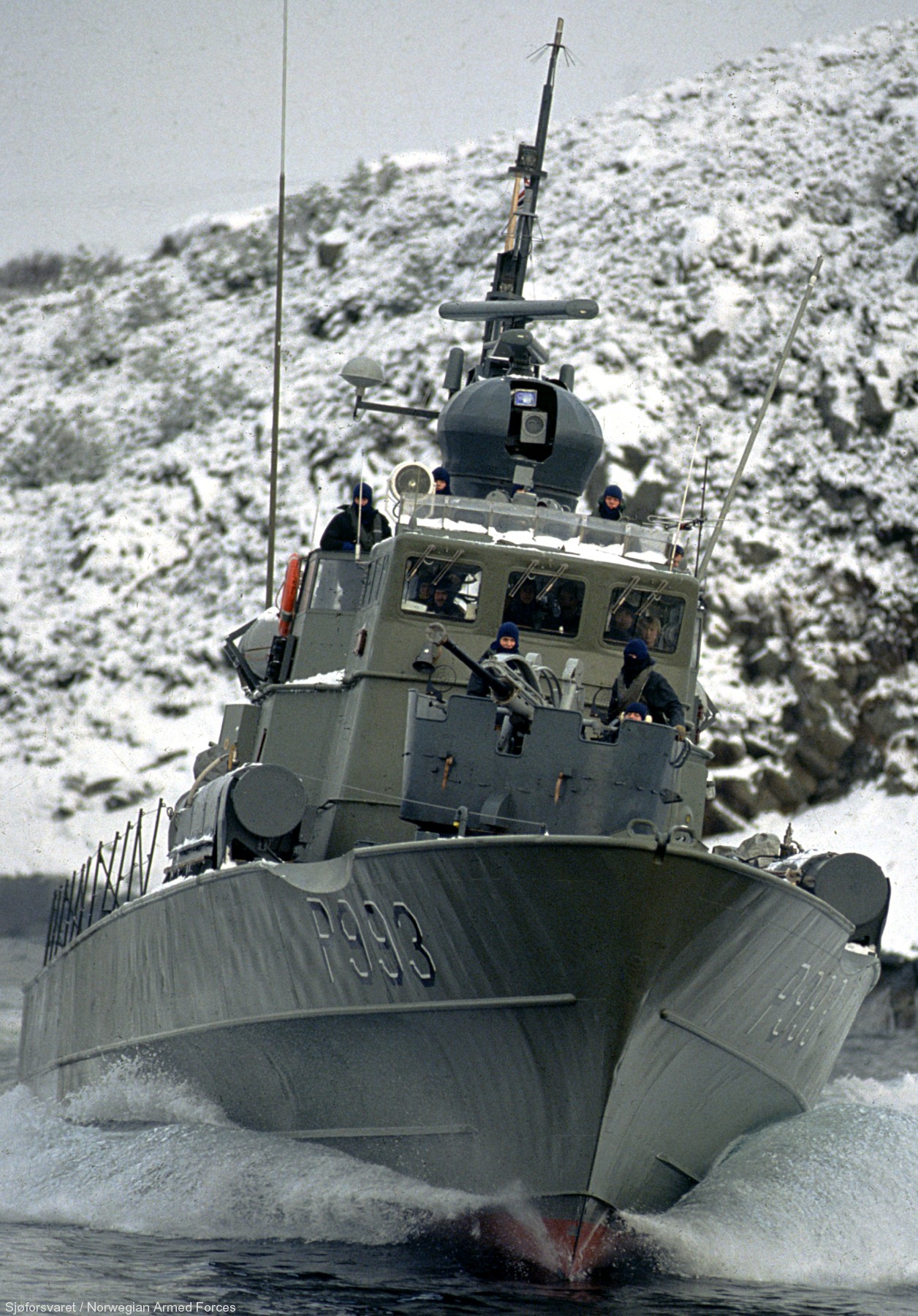 p-993 knm lom hauk class fast attack missile torpedo craft boat norwegian navy sjøforsvaret 13
