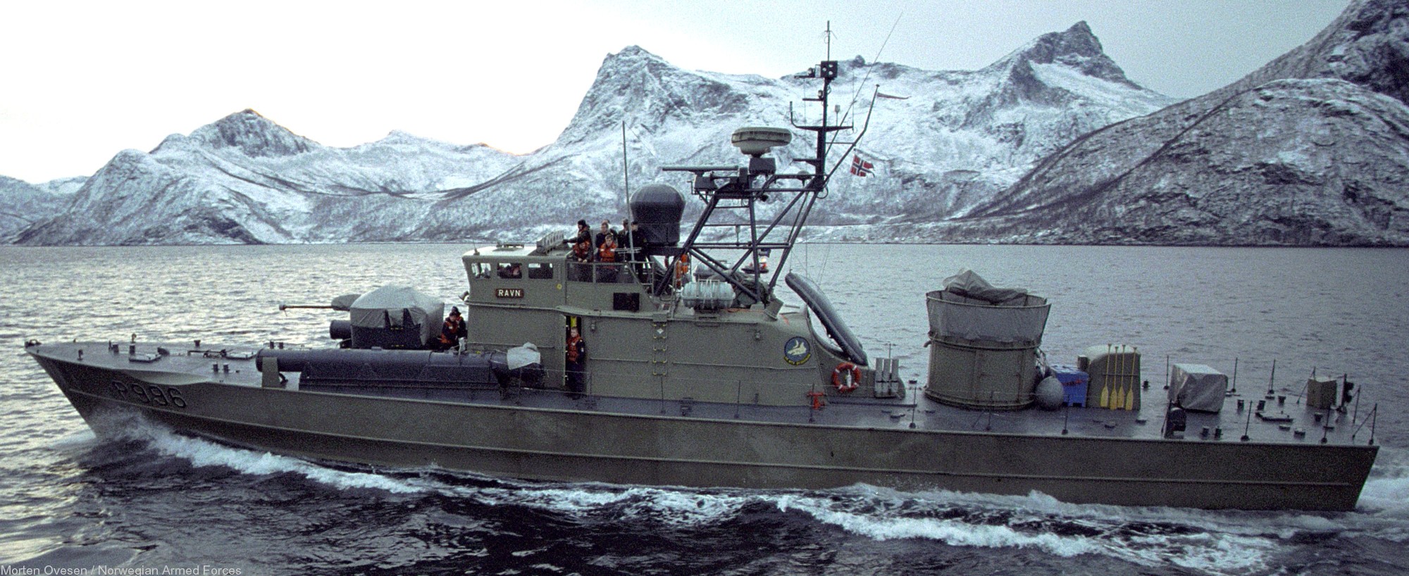 p-996 knm ravn hauk class fast attack missile torpedo craft boat norwegian navy sjøforsvaret 04