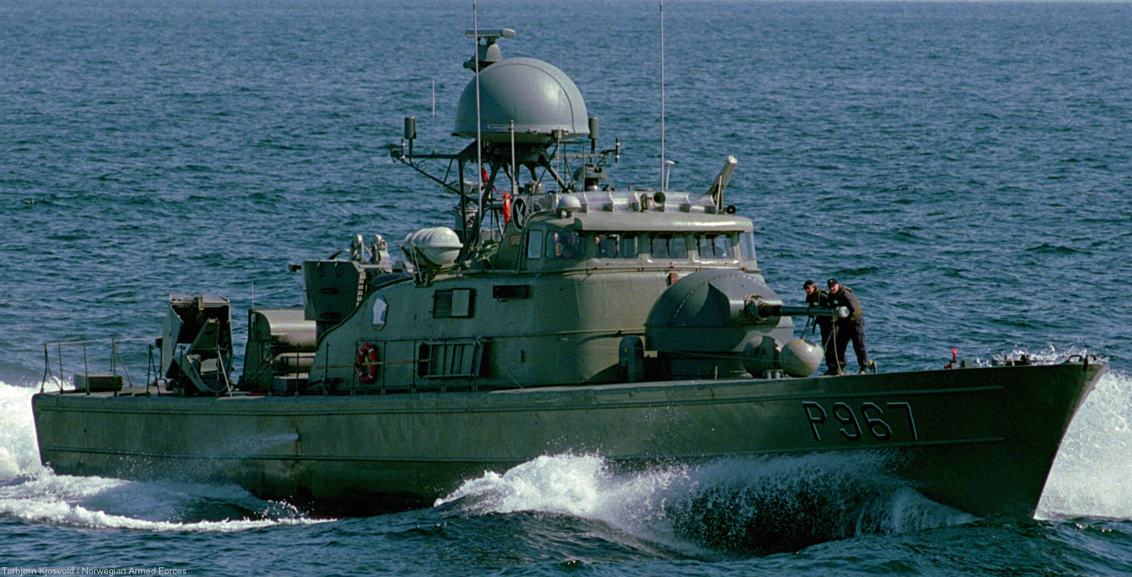 storm class fast attack craft missile boat missilkanonbåter royal norwegian navy sjøforsvaret 02 skudd