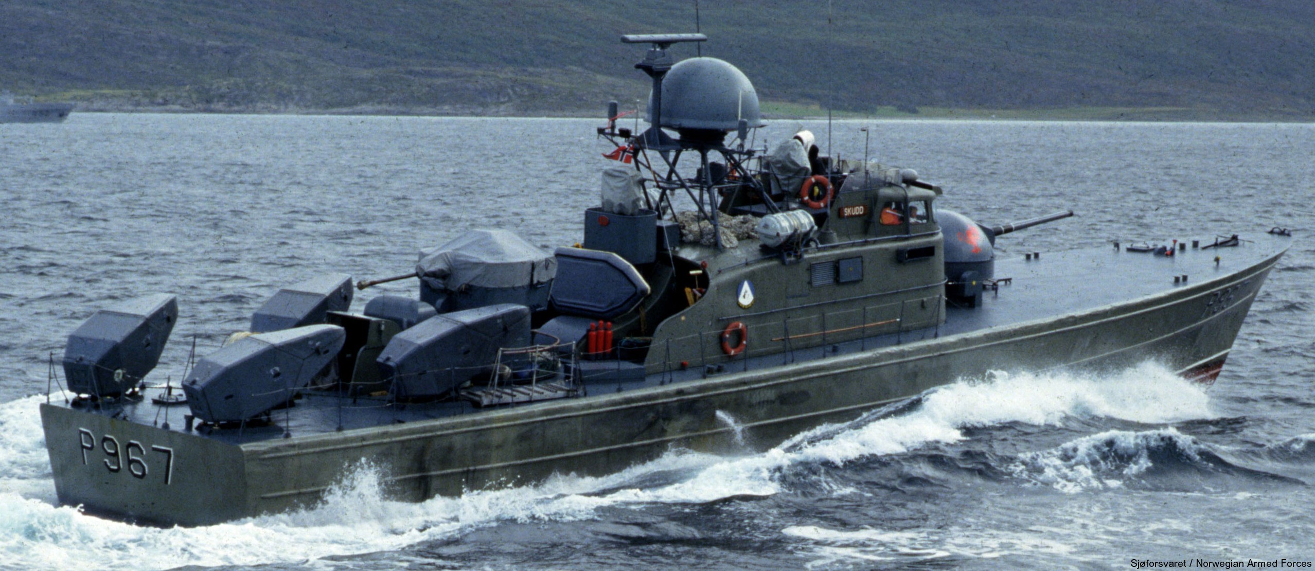 storm class fast attack craft missile boat missilkanonbåter royal norwegian navy sjøforsvaret 04x skudd