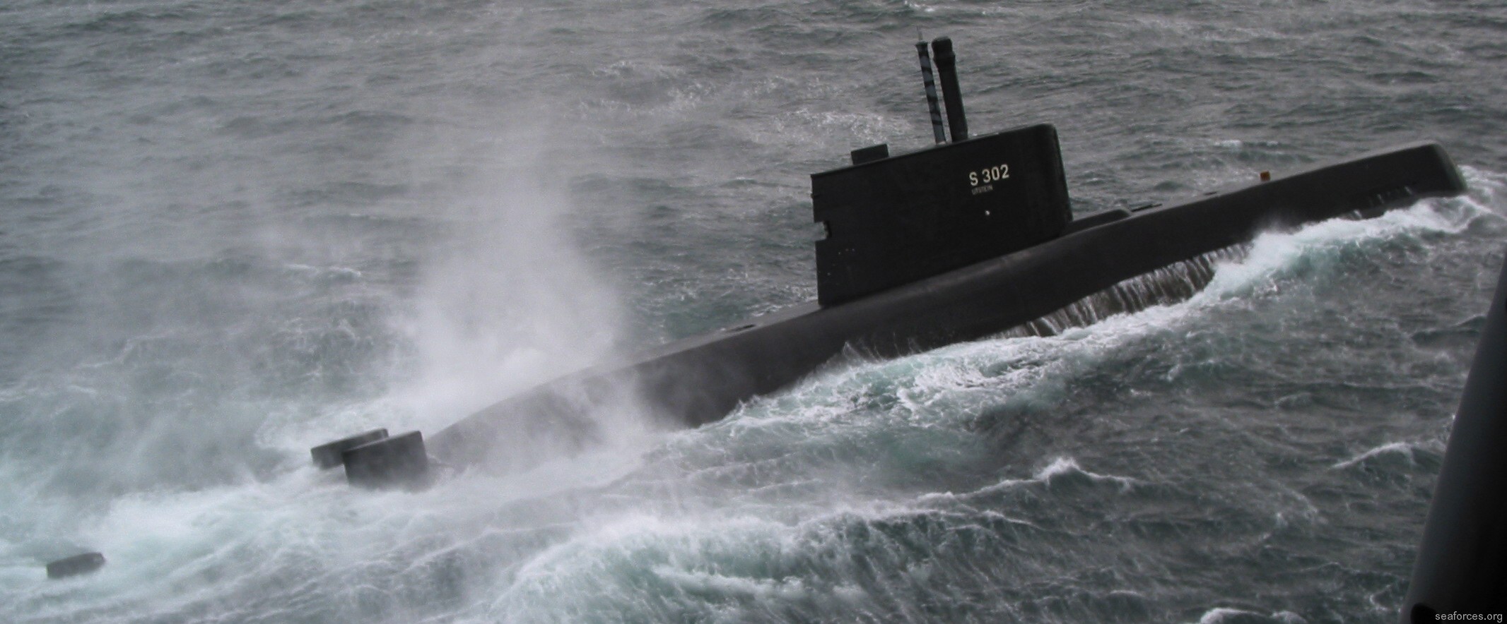 s-302 hnoms knm utstein ula class submarine type 210 attack ssk undervannsbåt royal norwegian navy sjøforsvaret 06
