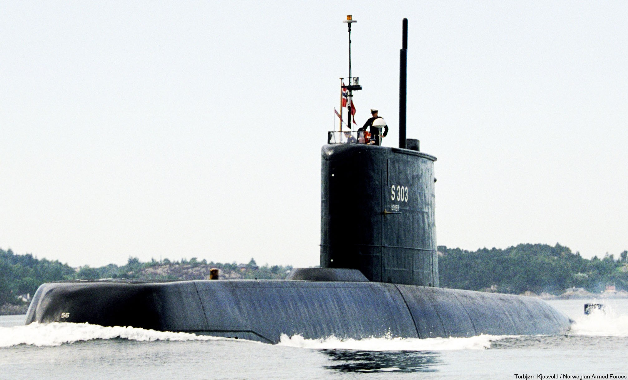 s-303 hnoms knm utvaer ula class submarine type 210 attack ssk undervannsbåt royal norwegian navy sjøforsvaret 06a