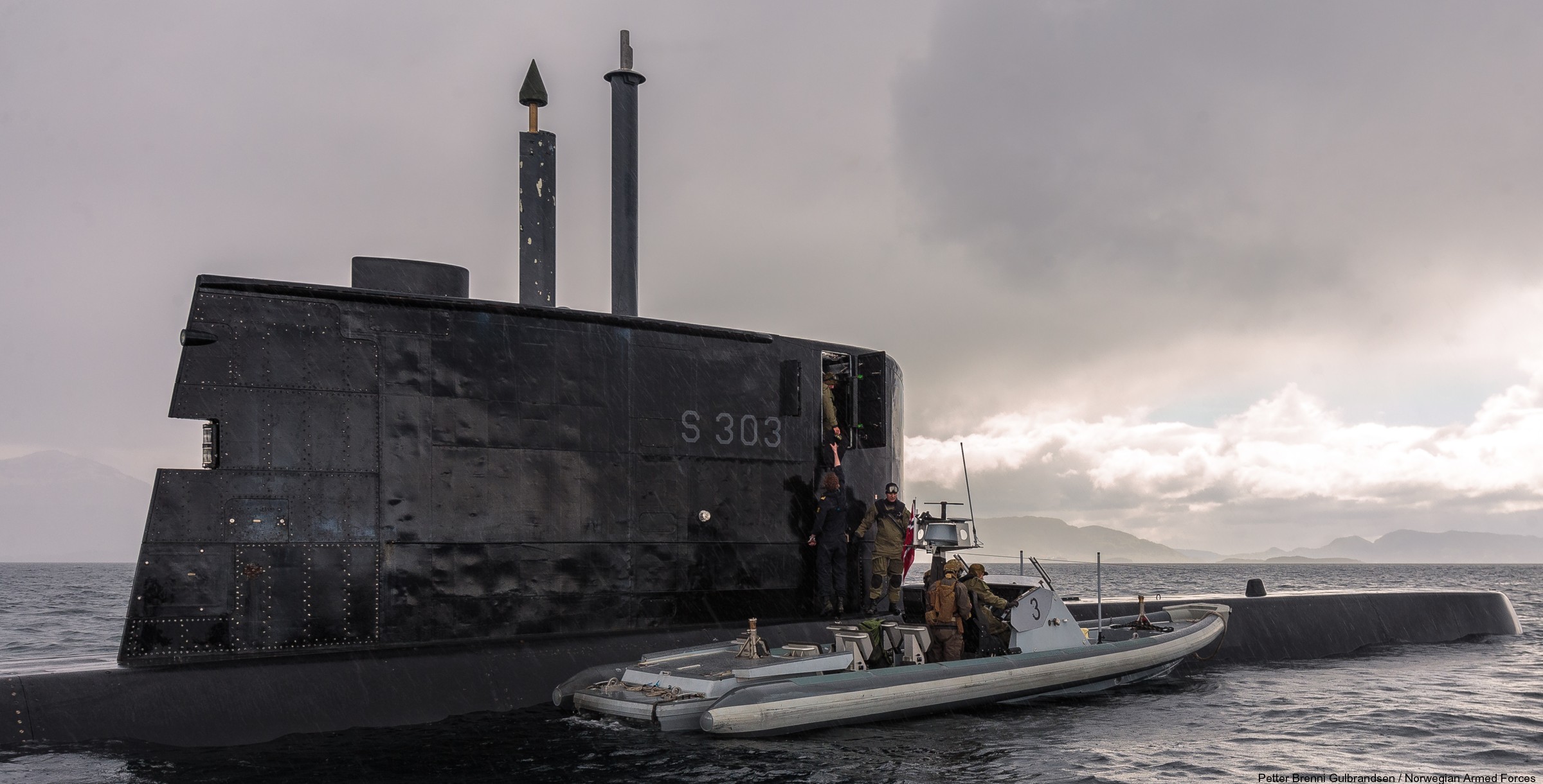 s-303 hnoms knm utvaer ula class submarine type 210 attack ssk undervannsbåt royal norwegian navy sjøforsvaret 20