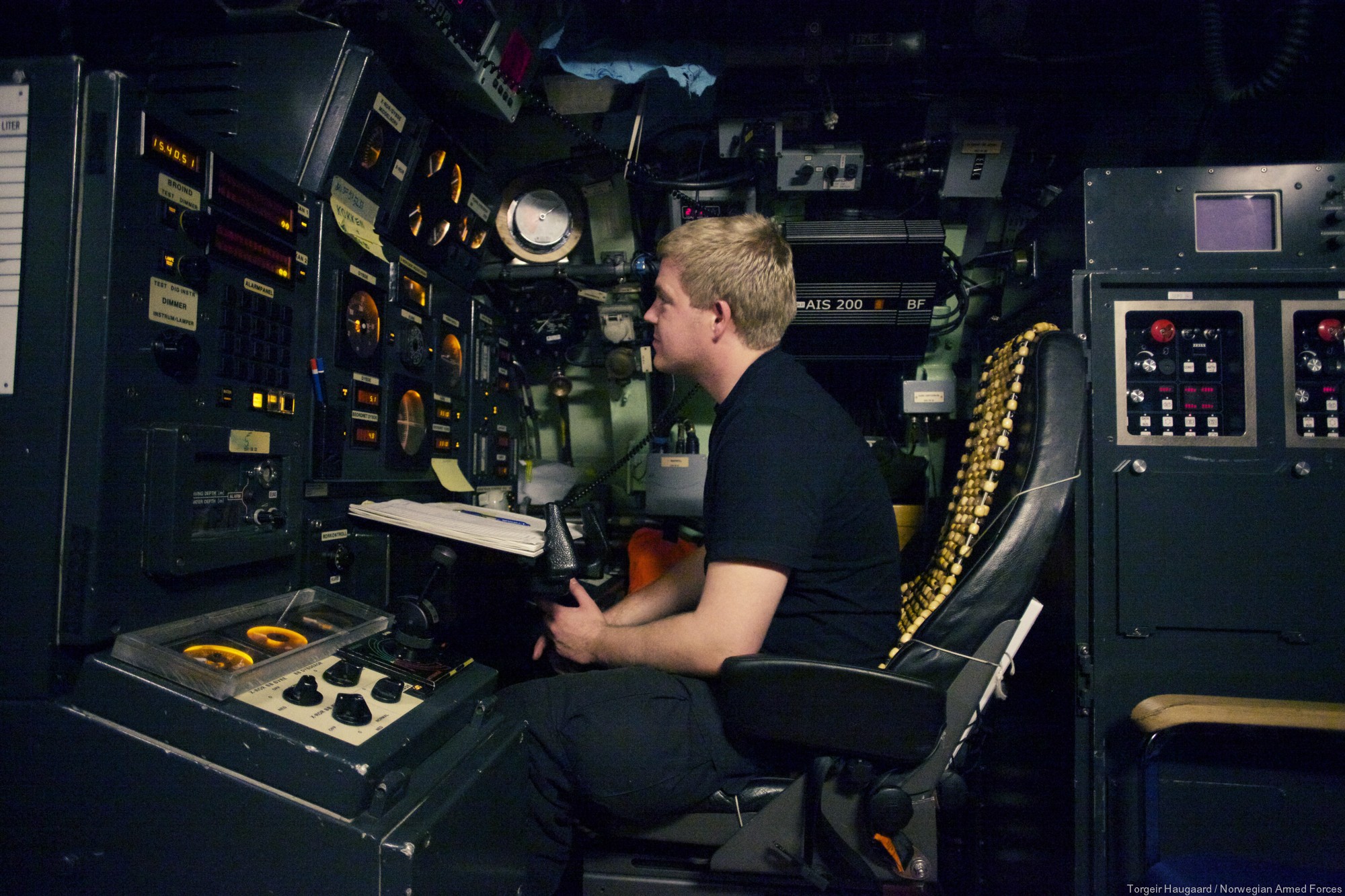 s-304 hnoms knm uthaug ula class submarine type 210 attack ssk undervannsbåt royal norwegian navy sjøforsvaret 04