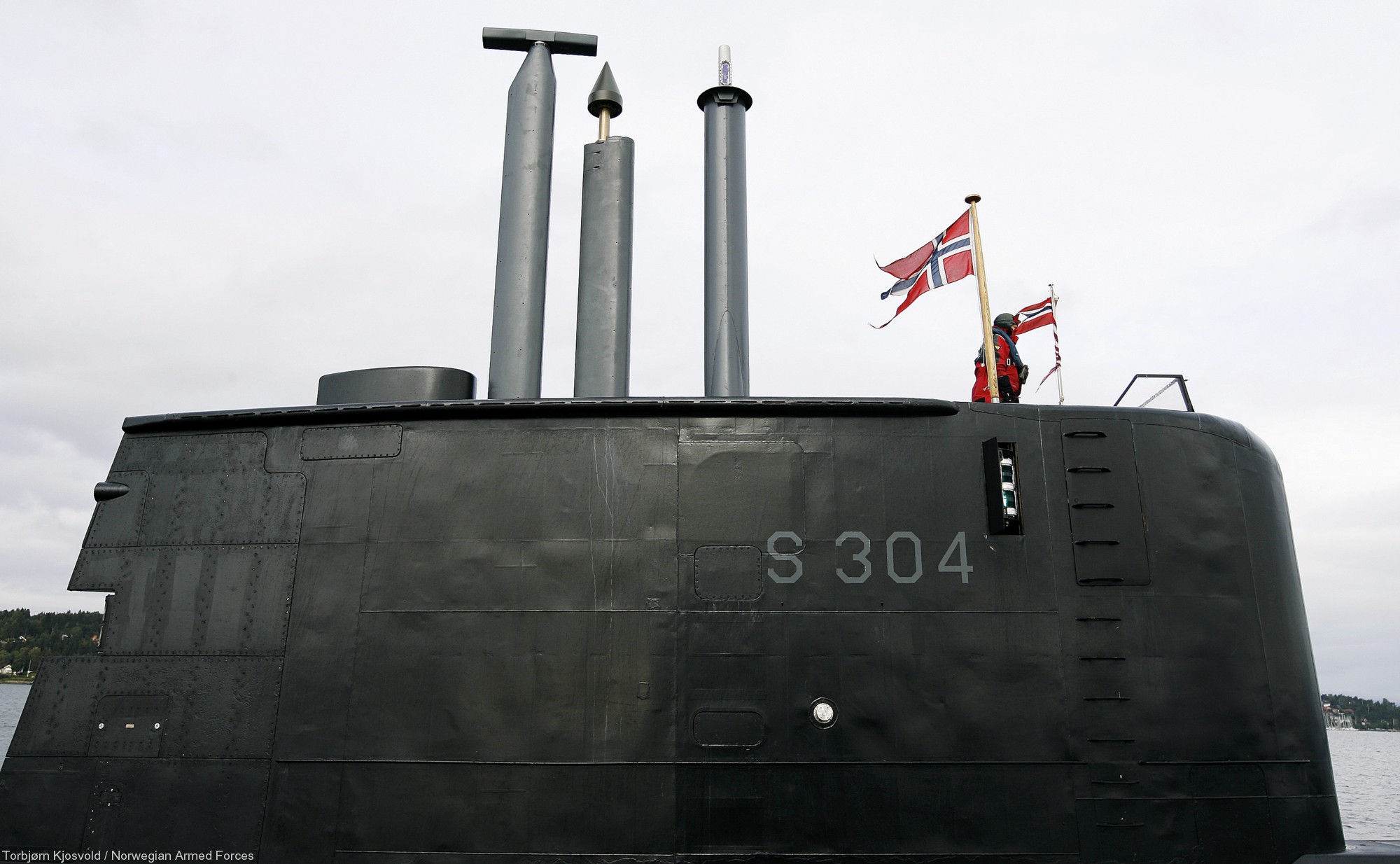 s-304 hnoms knm uthaug ula class submarine type 210 attack ssk undervannsbåt royal norwegian navy sjøforsvaret 09