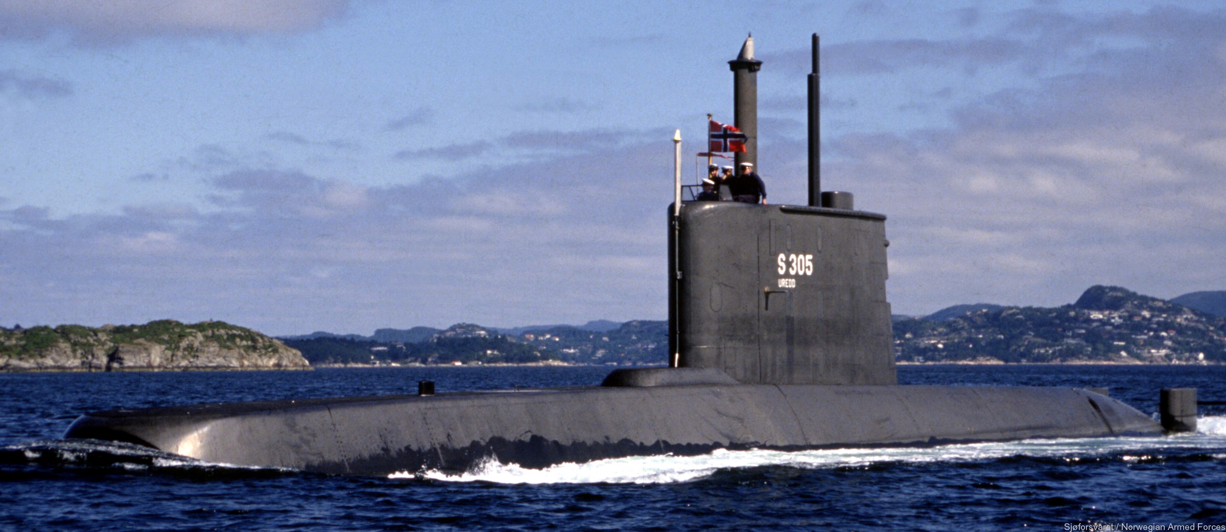 s-305 hnoms knm uredd ula class submarine type 210 attack ssk undervannsbåt royal norwegian navy sjøforsvaret 06