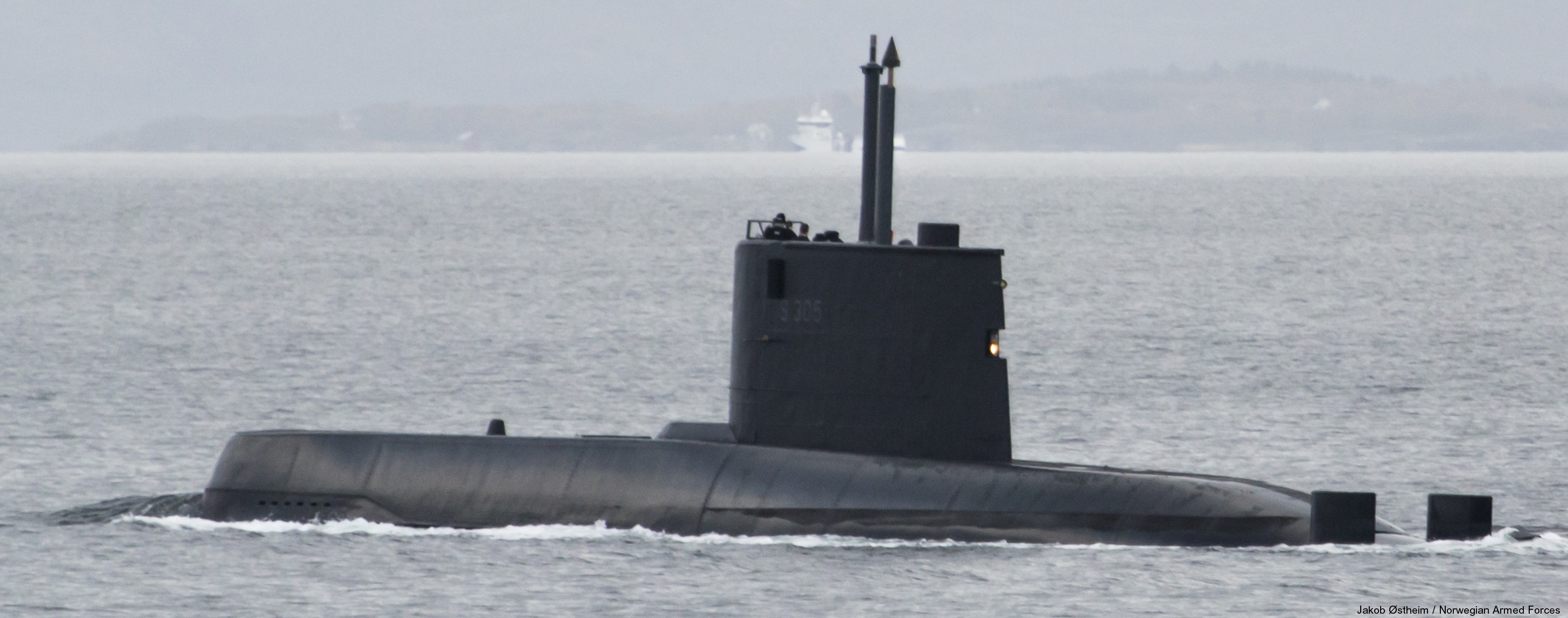 s-305 hnoms knm uredd ula class submarine type 210 attack ssk undervannsbåt royal norwegian navy sjøforsvaret 12