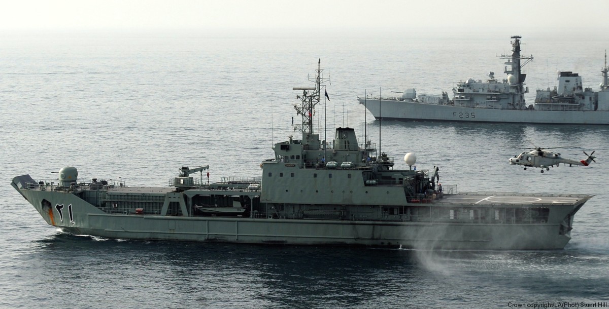 royal navy of oman amphibious transport ship