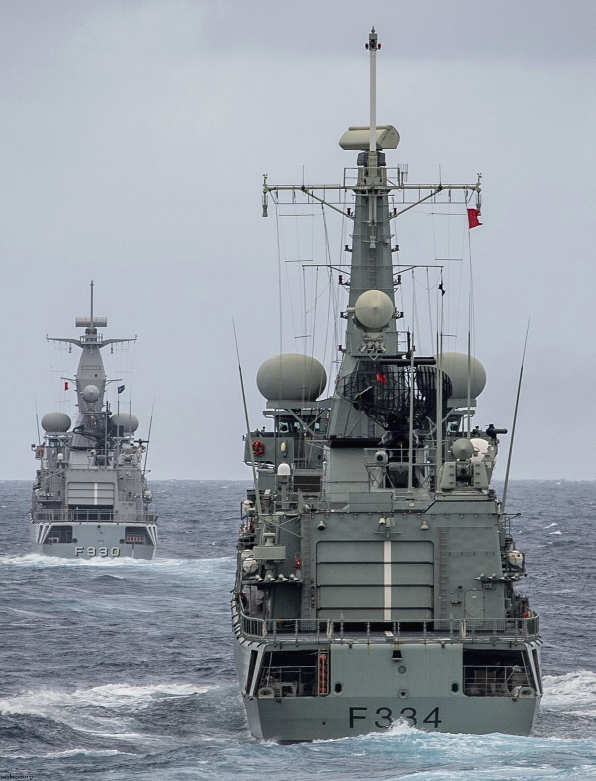 f-334 nrp dom francisco de almeida karel doorman class frigate portuguese navy marinha 20