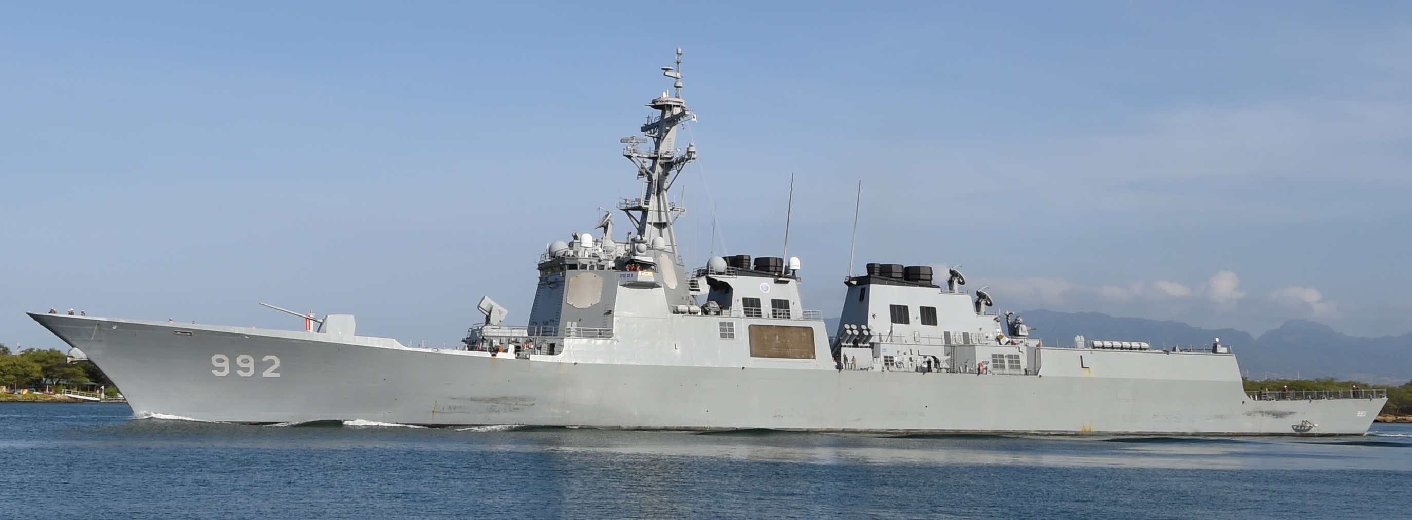 ddg-992 roks yulgok yi i sejong the great class guided missile destroyer aegis republic of korean navy rokn 09