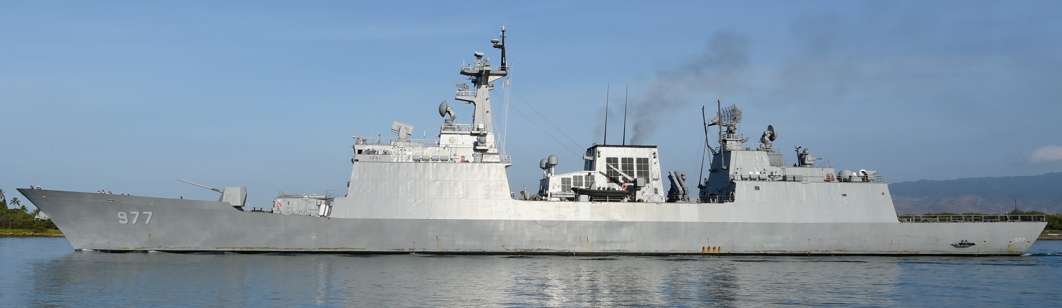 ddh-977 roks dae jo-yeong helicopter destroyer ddh kdx-ii korean navy rokn standard sm-2mr sam harpoon ssm 13