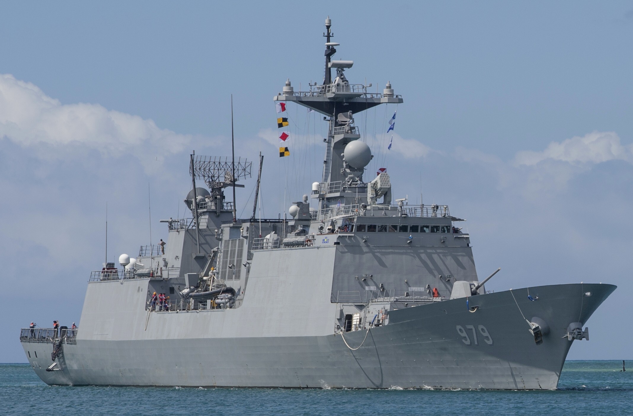 ddh-979 roks gang gam-chan helicopter destroyer ddh kdx-ii korean navy rokn standard sm-2mr sam harpoon ssm 06 rimpac hawaii