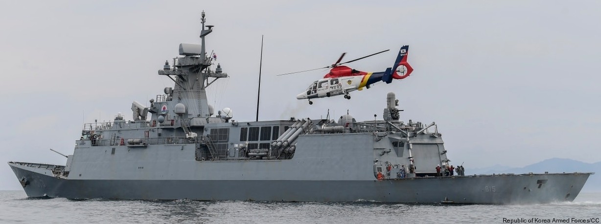 ffg-815 roks gangwon incheon class guided missile frigate ffg korean navy rokn ssm-700k tlam land attack gun ciws helicopter 02