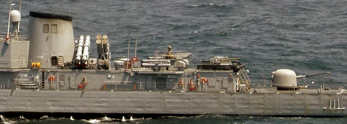 ff-952 roks seoul ulsan class frigate republic of korea navy rokn 03a rgm-84 harpoon ssm torpedo tubes 30mm gun 76/62