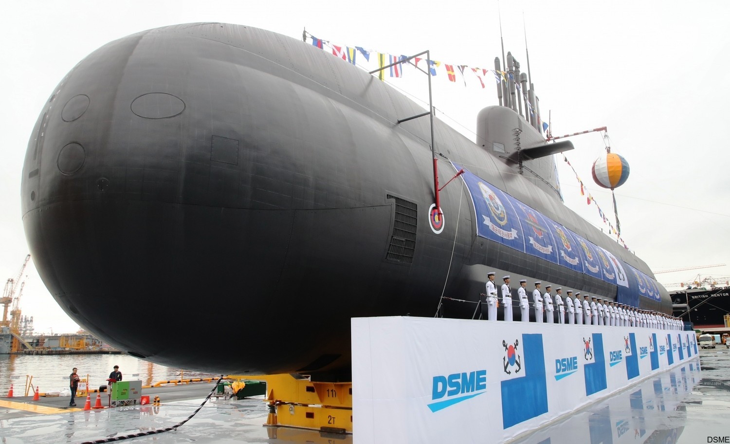 ss-083 roks dosan ahn changho class submarine kss-iii republic of korean navy rokn tiger shark torpedo ugm-84 harpoon ssm chonryong slcm missile hyonmoo cruise ballistic slbm 04 daewoo