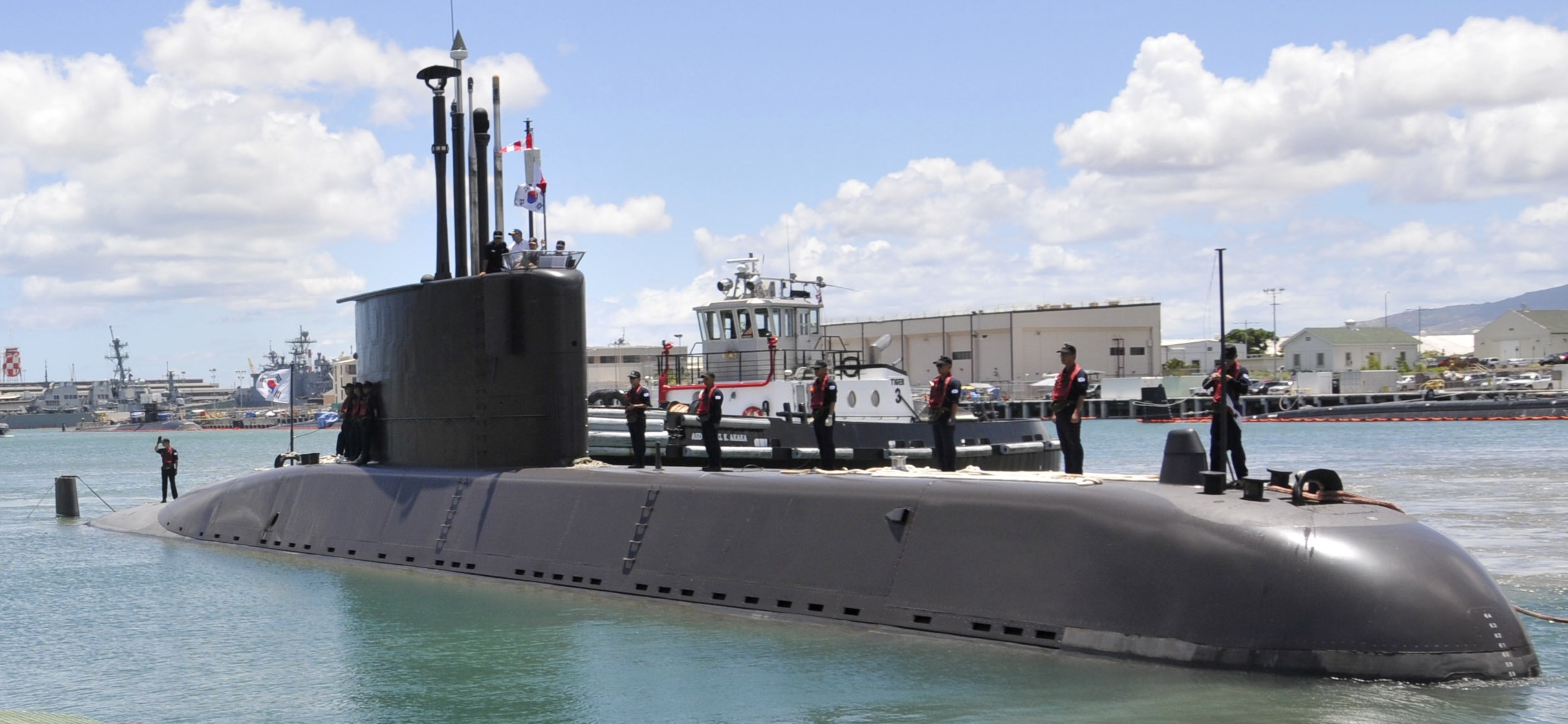 ss-068 roks yi sunsin jang bogo class kss-i type 209-1200 attack submarine republic of korea navy rokn 533mm sut torpedo ugm-84 harpoon rimpac 08