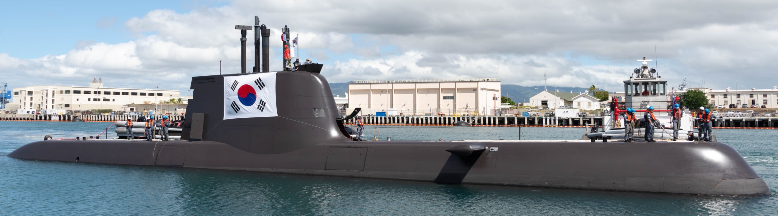 ss-081 roks lee beom-seok son won-il class attack submarine type-214 kss-ii republic of korea navy rokn 03