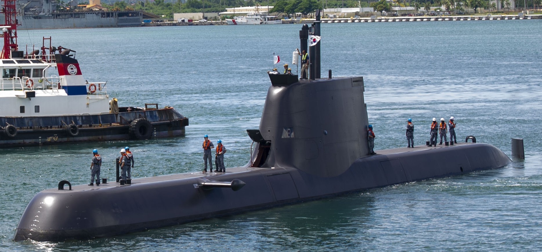 ss-081 roks lee beom-seok son won-il class attack submarine type-214 kss-ii republic of korea navy rokn 07