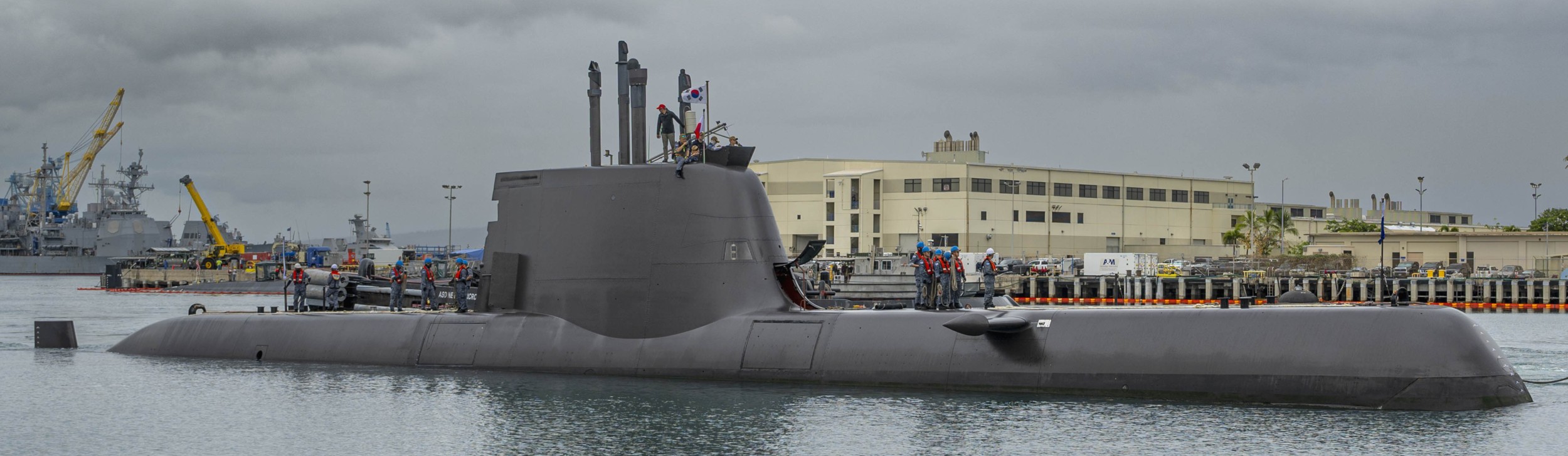 ss-081 roks lee beom-seok son won-il class attack submarine type-214 kss-ii republic of korea navy rokn 08