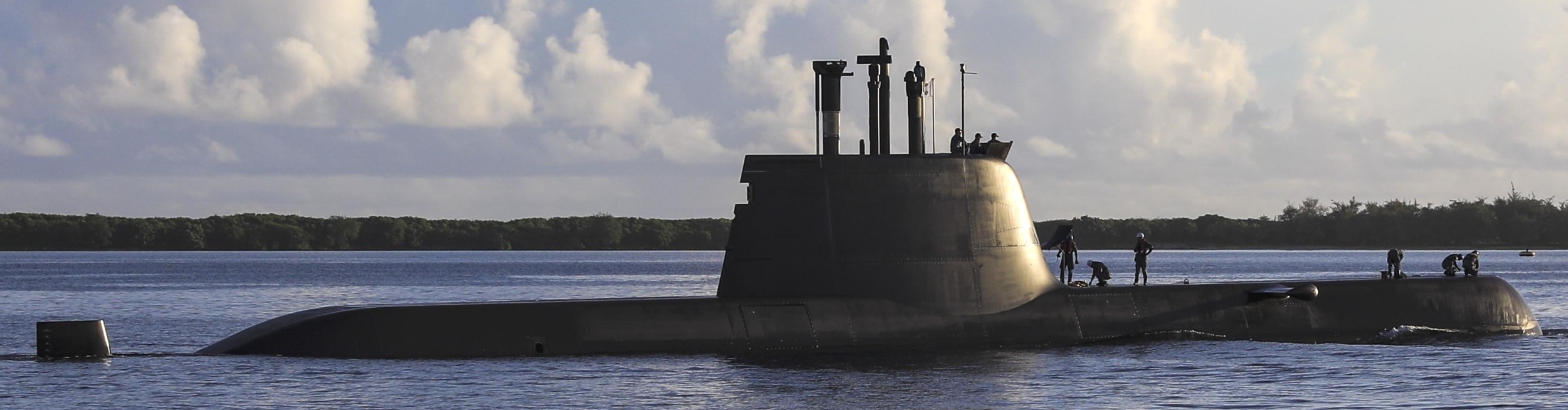 ss-082 roks shin dol-seok son won-il class attack submarine type-214 kss-ii republic of korea navy rokn 07