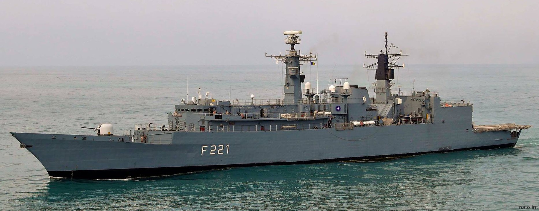 f-221 ros regele ferdinand frigate romanian navy type 22 broadsword class 03