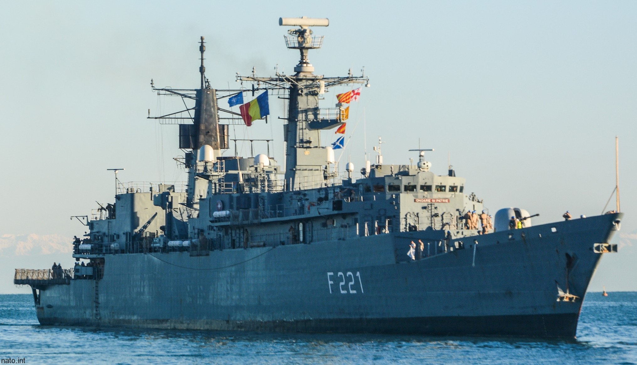 f-221 ros regele ferdinand frigate romanian navy type 22 broadsword class 18
