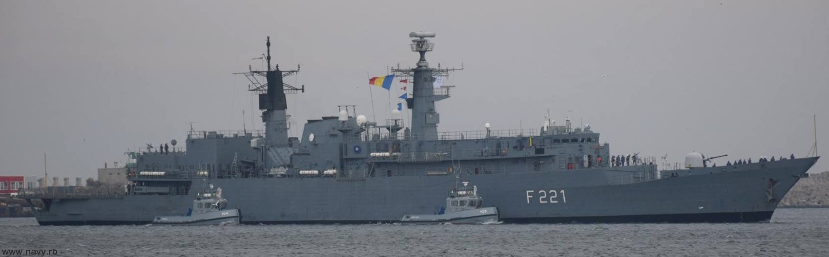 f-221 ros regele ferdinand frigate romanian navy type 22 broadsword class 53
