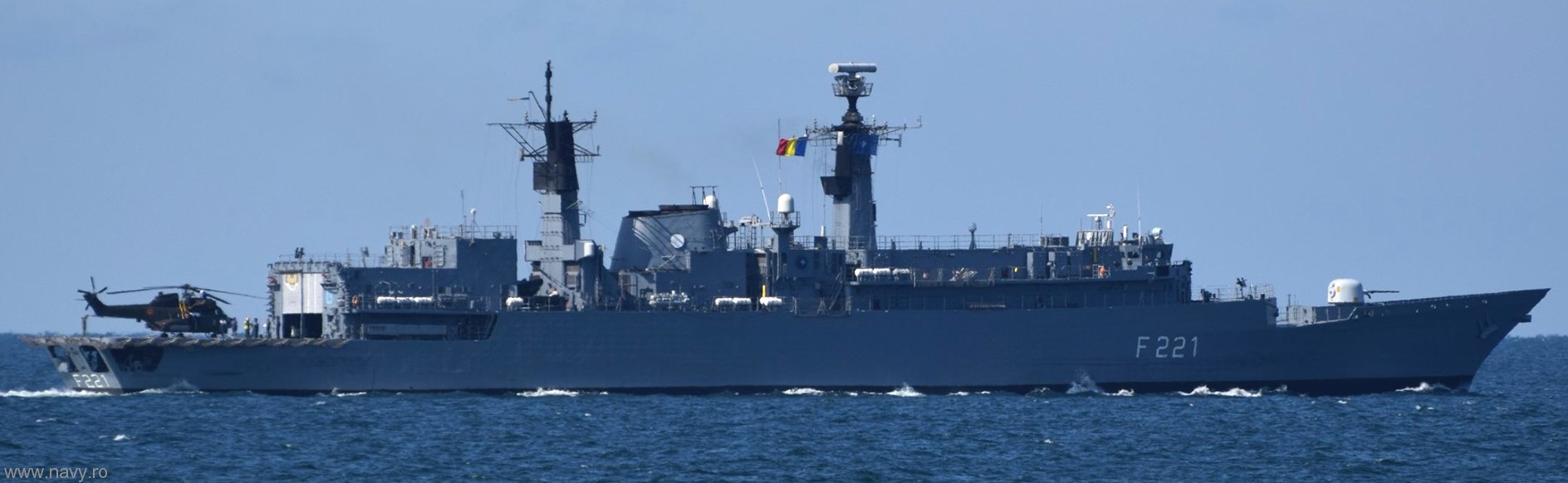 f-221 ros regele ferdinand frigate romanian navy type 22 broadsword class 78