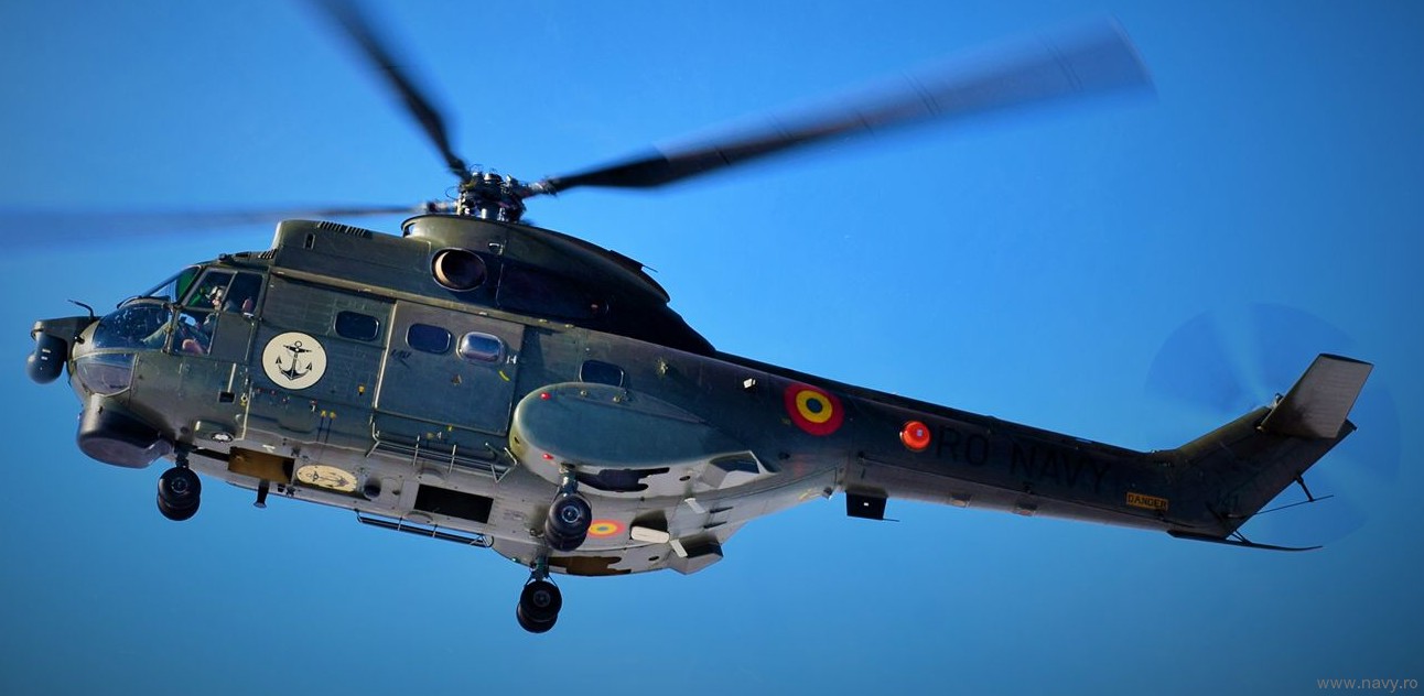 iar-330 naval helicopter puma romanian navy forțele navale române 17