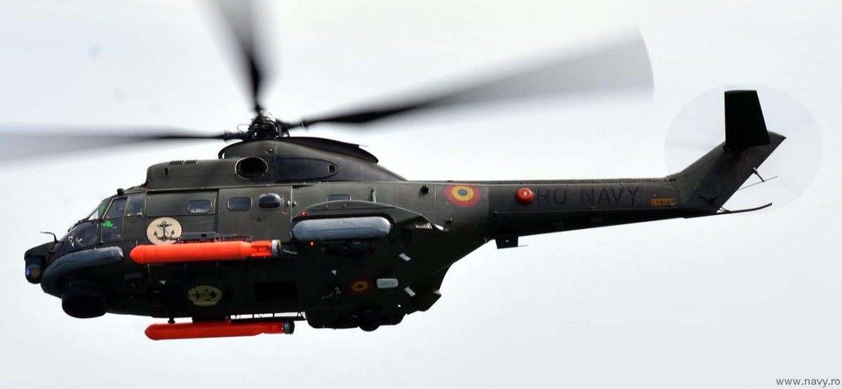 iar-330 naval helicopter puma romanian navy forțele navale române 23