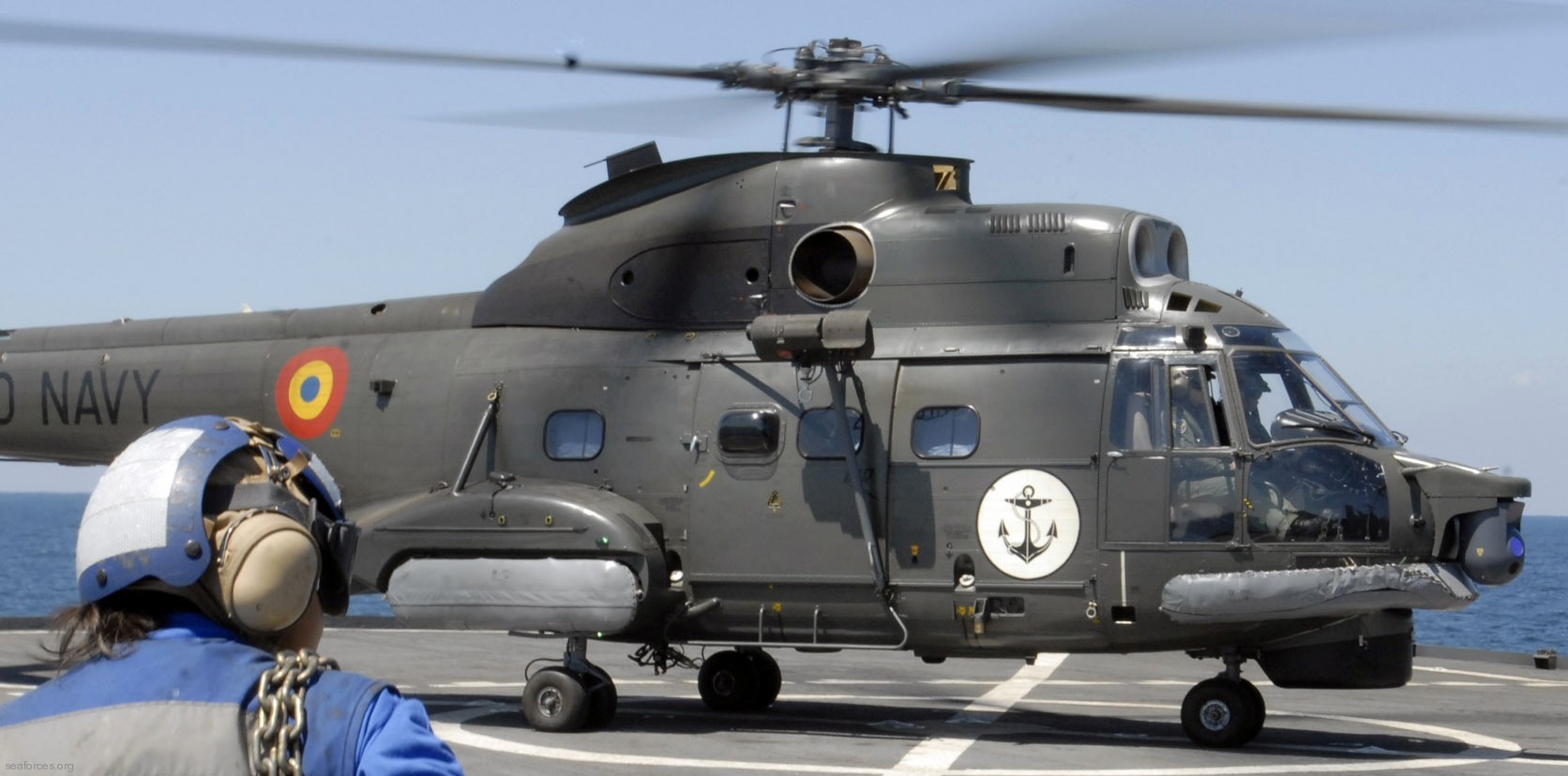 iar-330 naval helicopter puma romanian navy forțele navale române 29